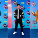 Illustration for article titled Nauseating Neons, Power Suits, and Frilly Florals Dominated the Teen Choice Awards